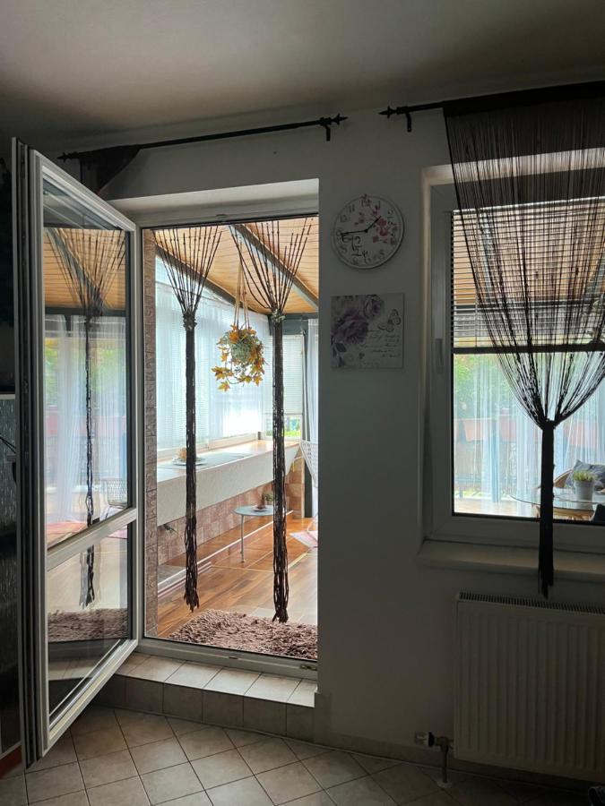 Terrace Apartment S 1 Spalnou Sofia-Parking & Wifi Bratislava Ngoại thất bức ảnh