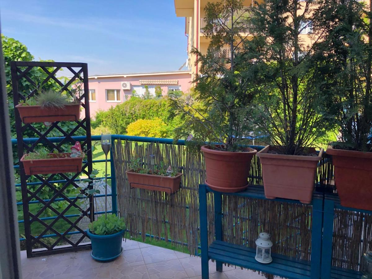 Terrace Apartment S 1 Spalnou Sofia-Parking & Wifi Bratislava Ngoại thất bức ảnh